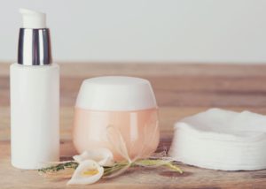 7 rekomentasi serum wajah