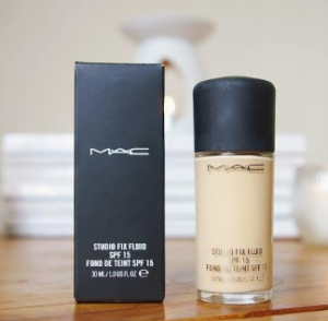 foundation cair terbaik